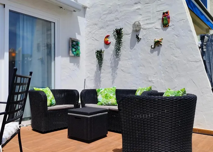 Marbella Golf 85 Holiday home *